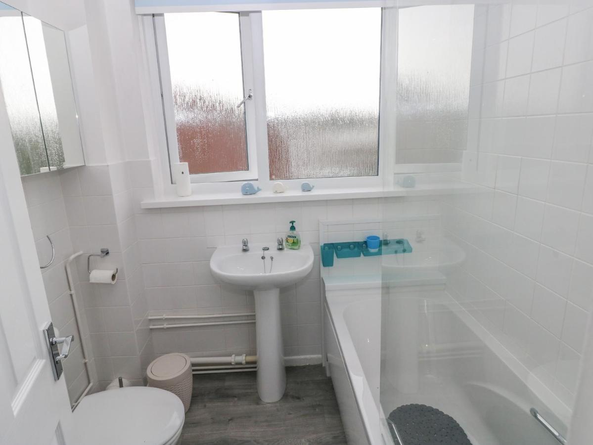 Villa 21 Sandfield Road Burry Port Exterior foto
